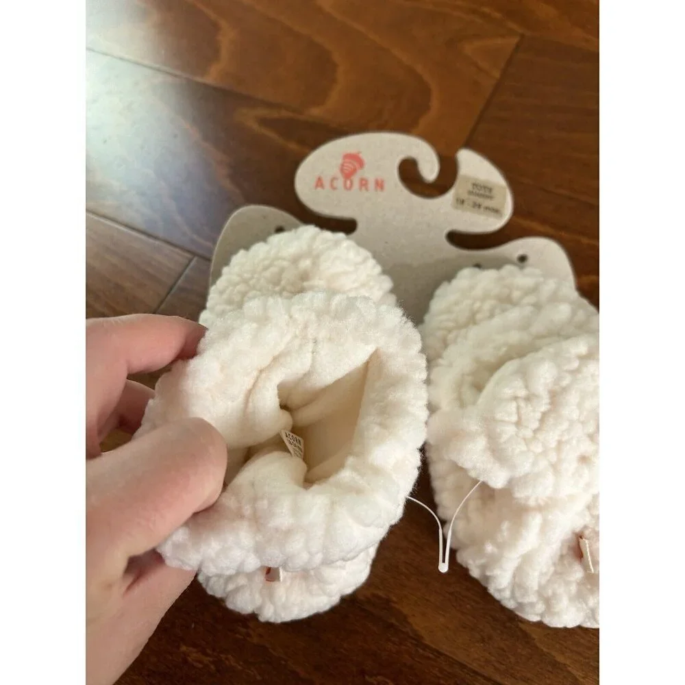 Acorn tots Unisex Little Kids Baby 18-24 Cream Popcorn Baby Booties Slippers NEW
